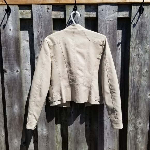 VERO MODA Cream Motorcycle Jacket - Picture 6 of 7